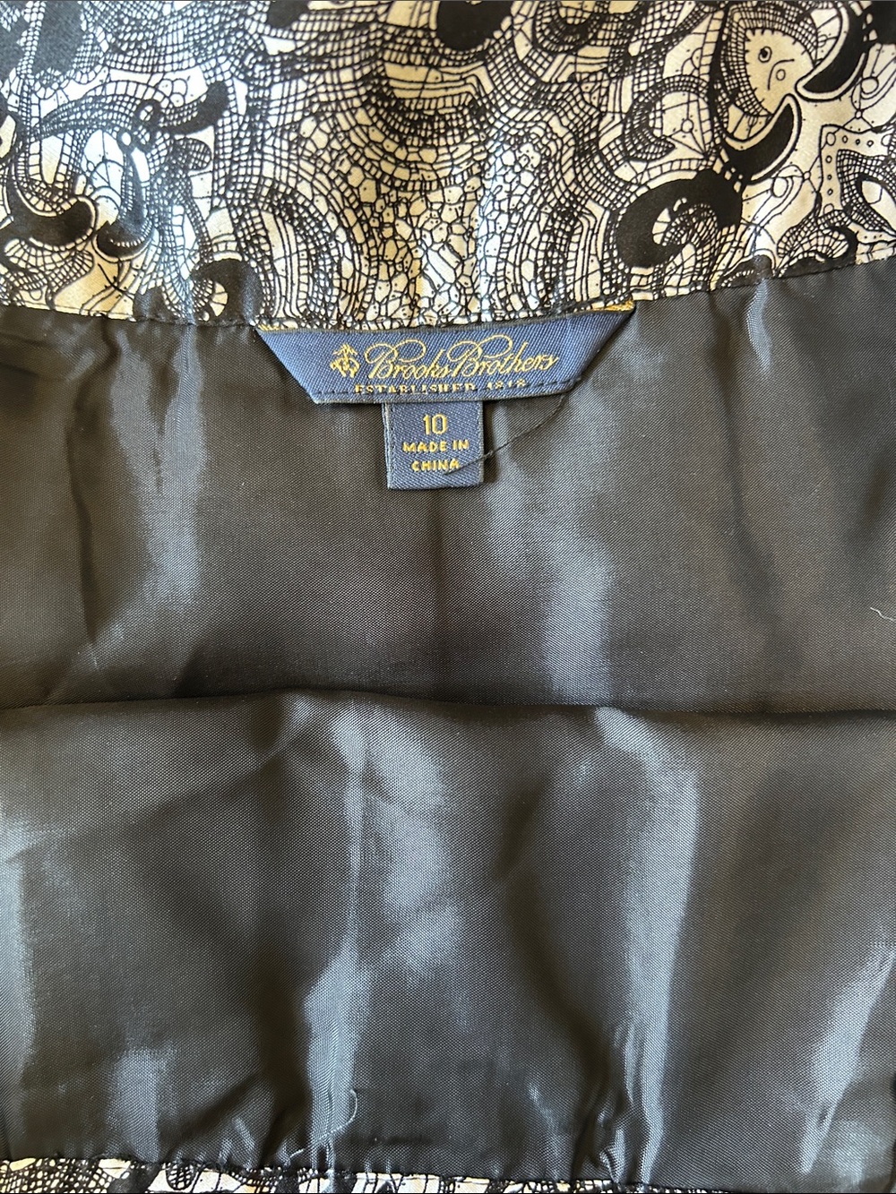 Brooks Brothers Black and White Pleated Silk Skirt Size 10 - Picture 3 of 10